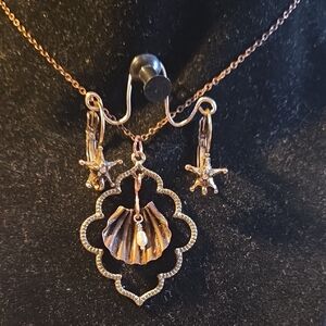 Gold-Tone Shell Pendant Necklace with Star Fish Earrings